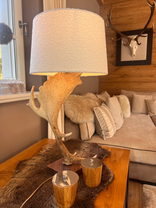 Lampe aus Geweih