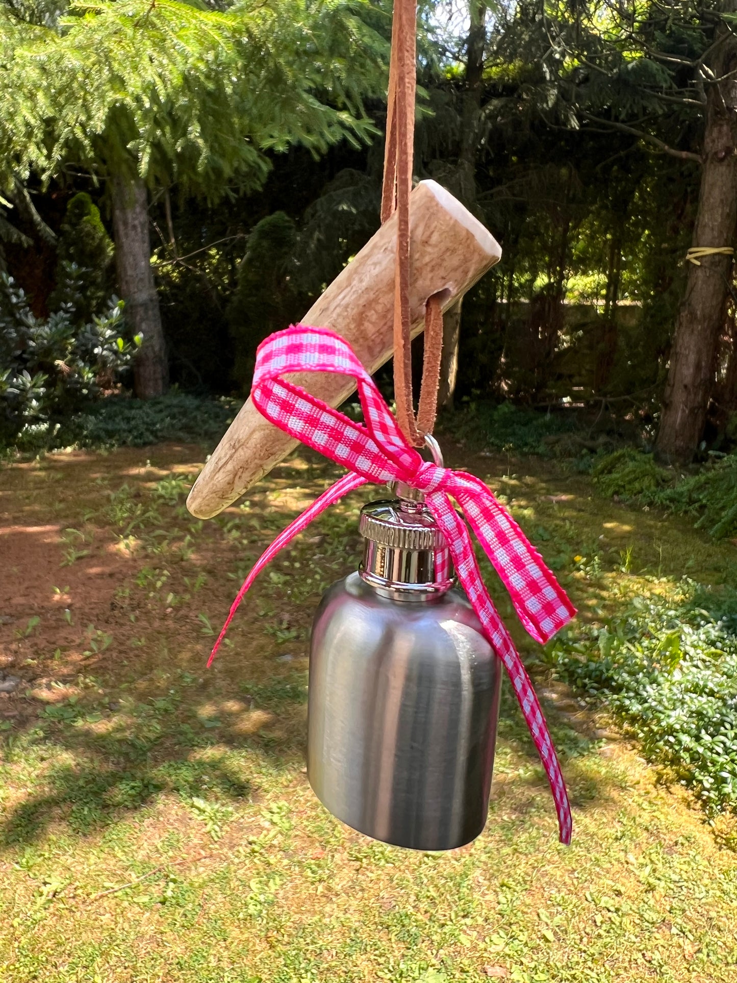 Schnapsfläschchen ( Flachmann) mit echtem Gehörn vom Rehbock