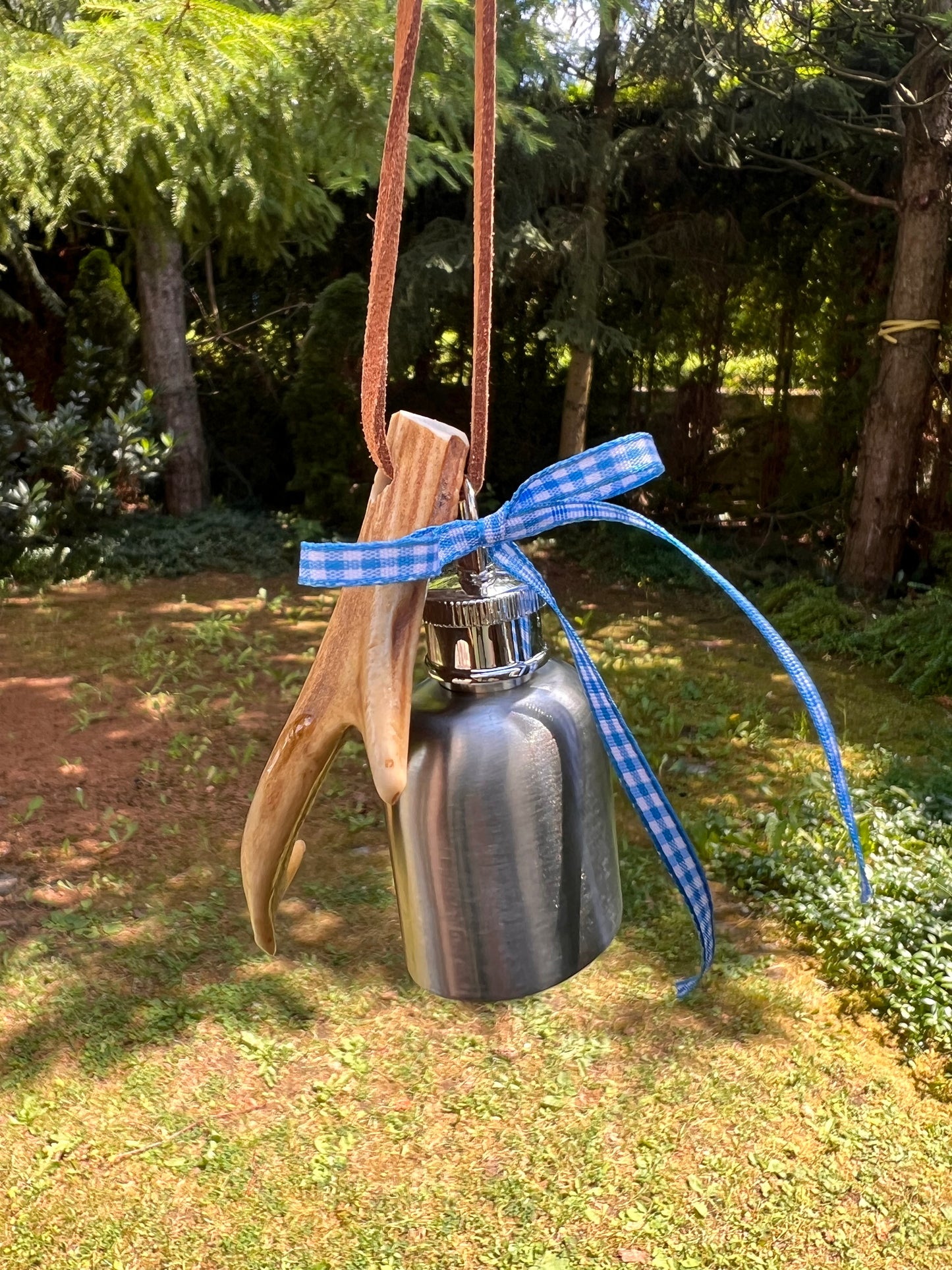 Schnapsfläschchen ( Flachmann) mit echtem Gehörn vom Rehbock