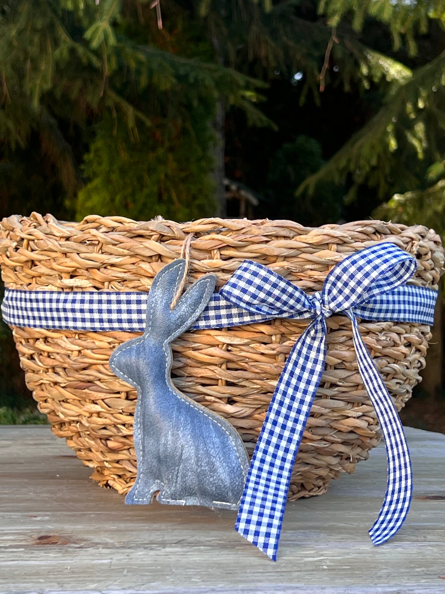 Hasenkörbchen mit Schleife