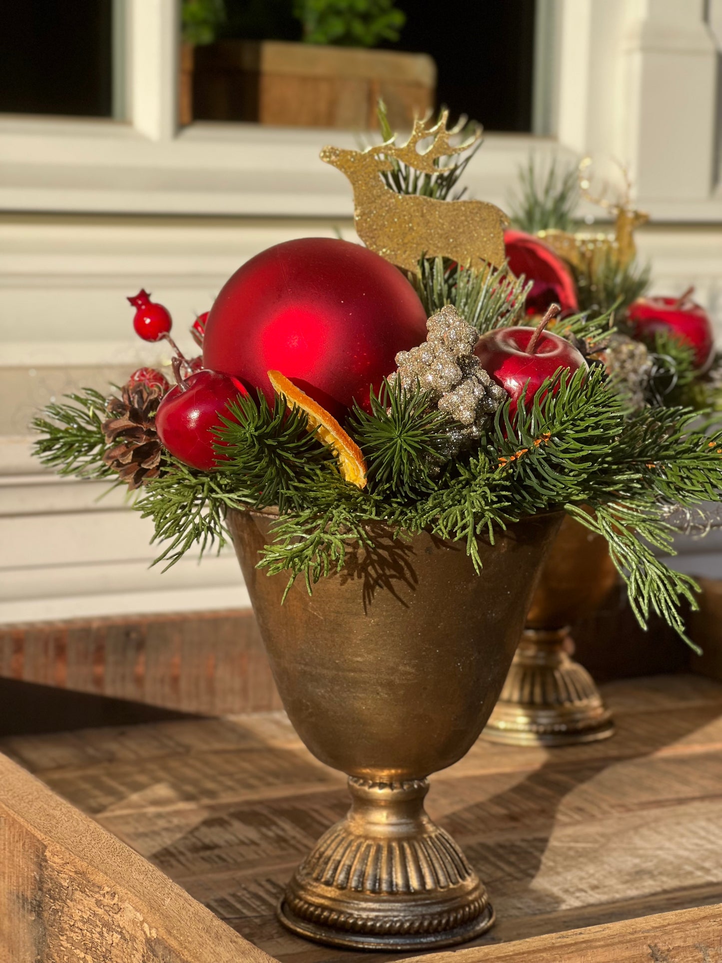 Weihnachtsgesteck Pokalschale