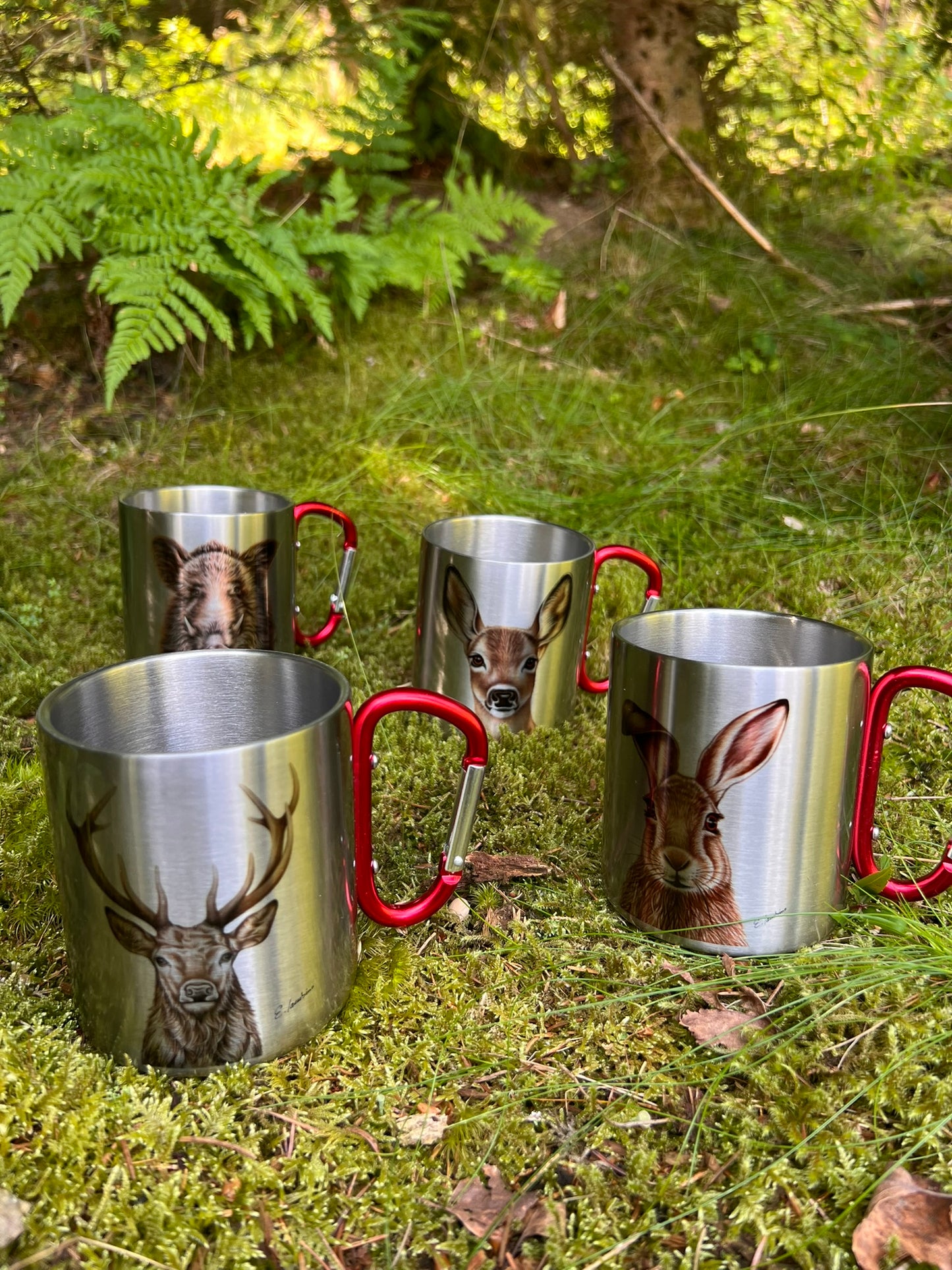 Tasse aus Edelstahl mit Karabier und Deckel