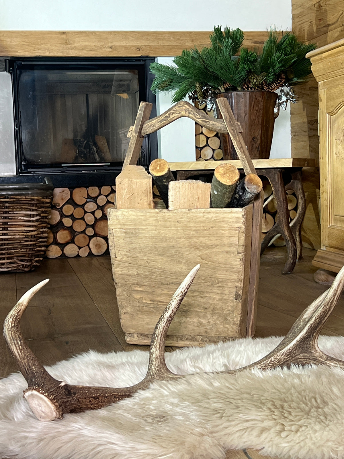Holzeimer im Alm -Stil