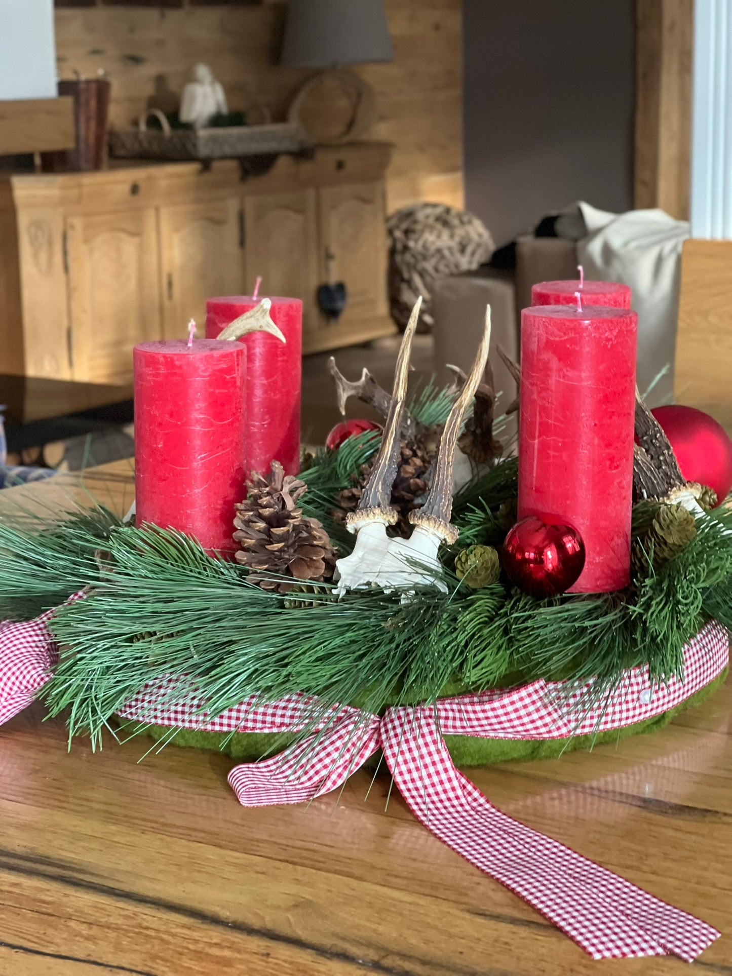 Adventskranz mit 4 Geweihen