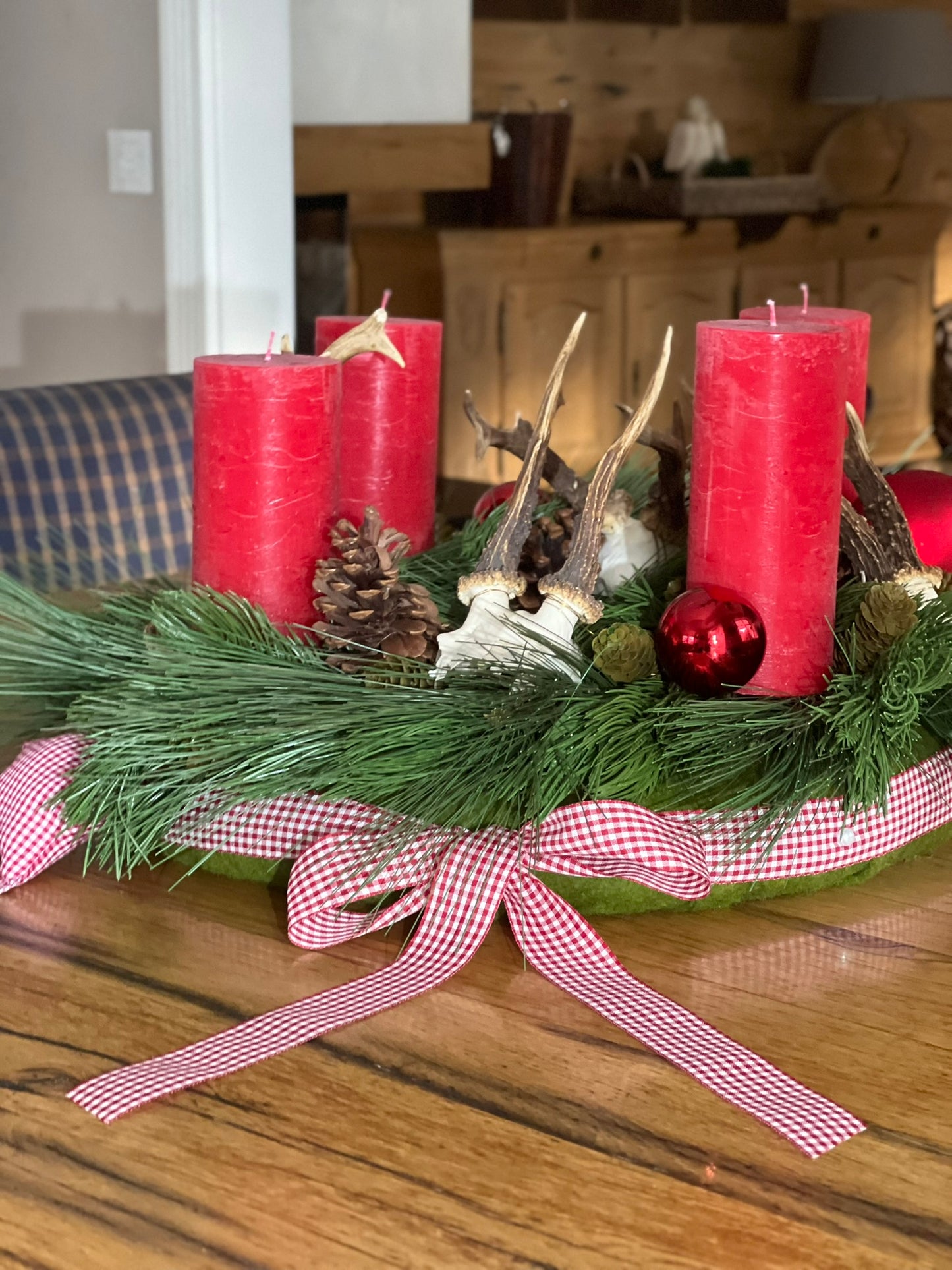 Adventskranz mit 4 Geweihen