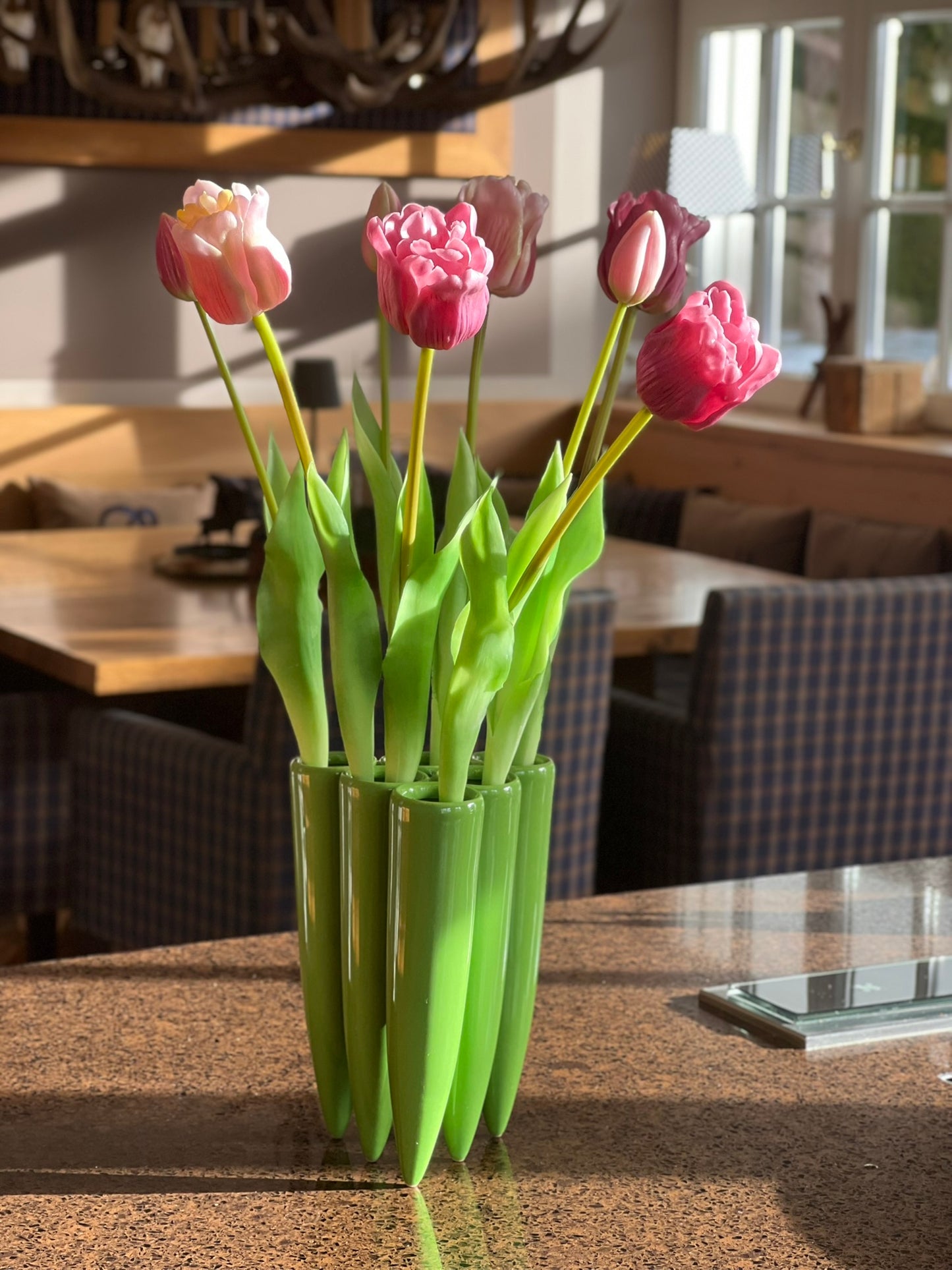 Vase inkl.Tulpen als frühlingshaftes DekoSet