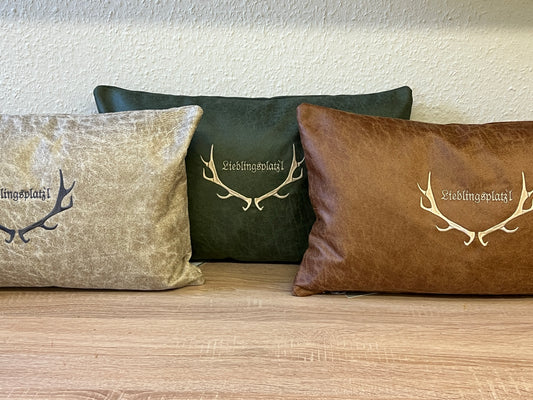 Kissen Lieblingsplatzl aus Kunstleder