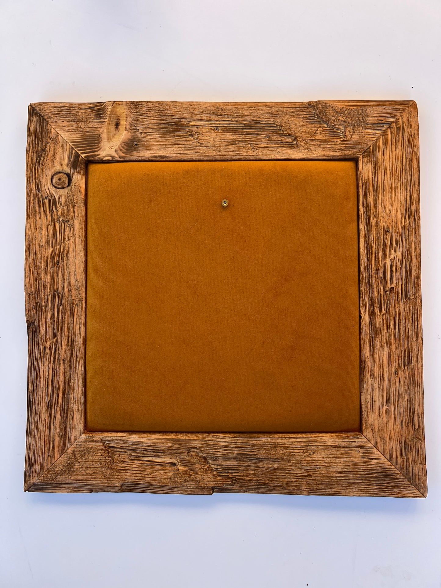 Geweihbild Samthintergrund OCKER Farbton 26