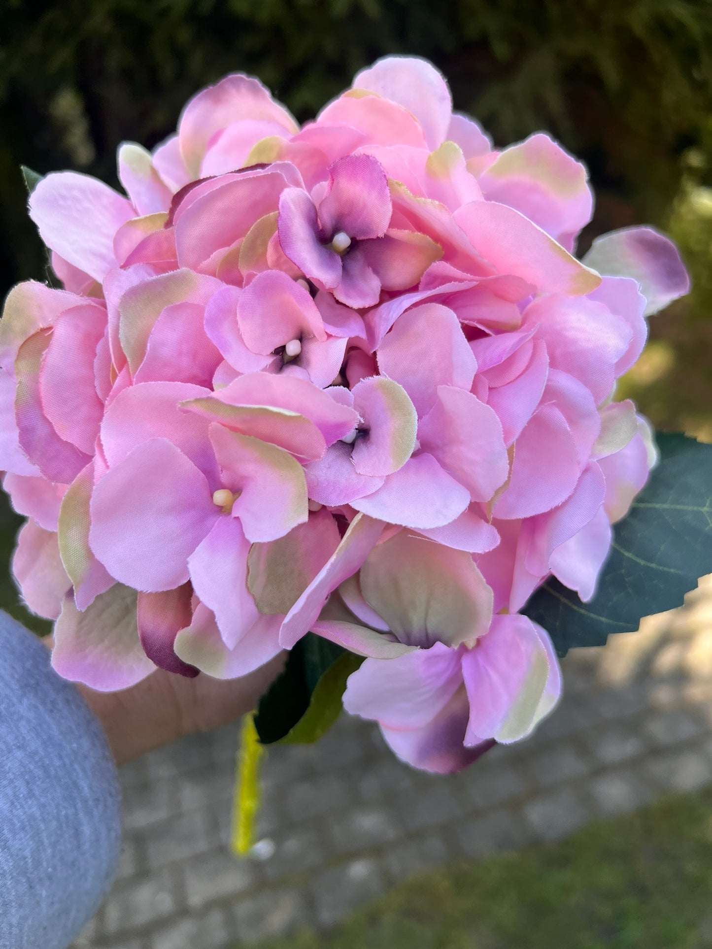 Hortensie als Kunstblume täuschend echt