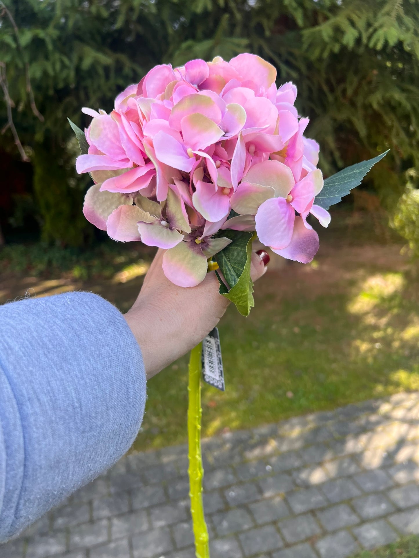 Hortensie als Kunstblume täuschend echt