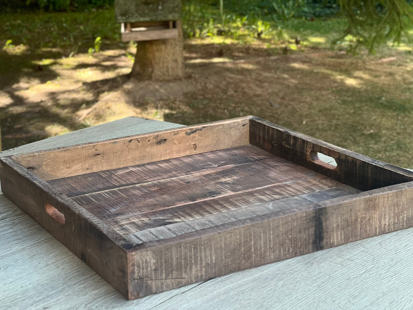 Tablett aus Altholz