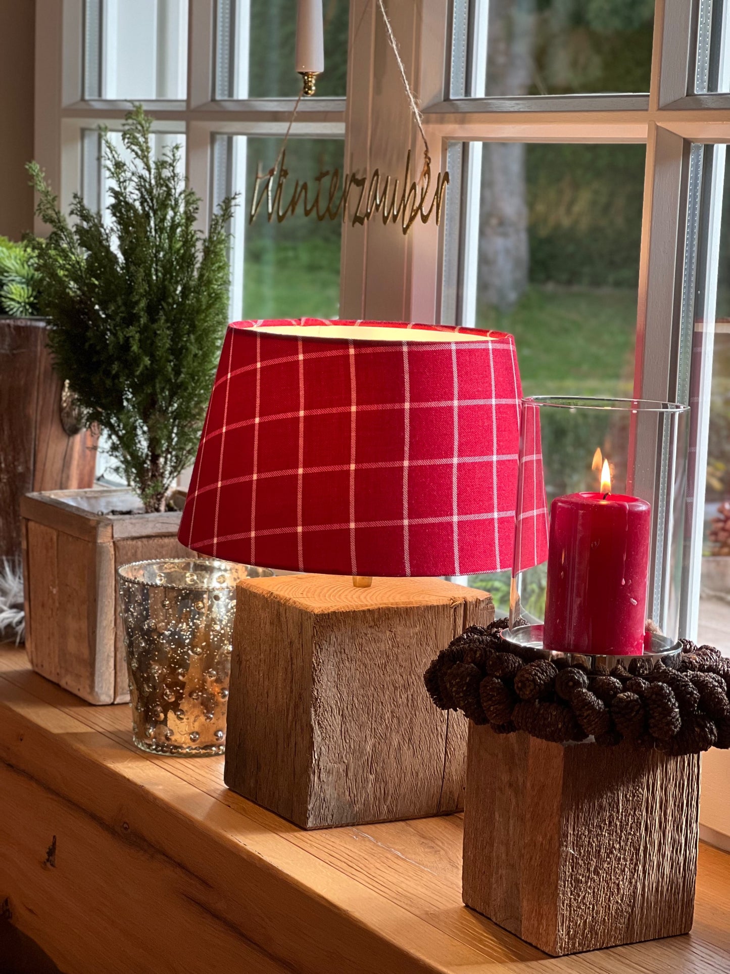 Lampe aus Altholz