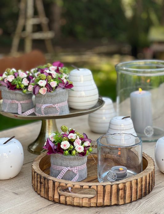 Blumen & Gestecke – GEWEIH ALM