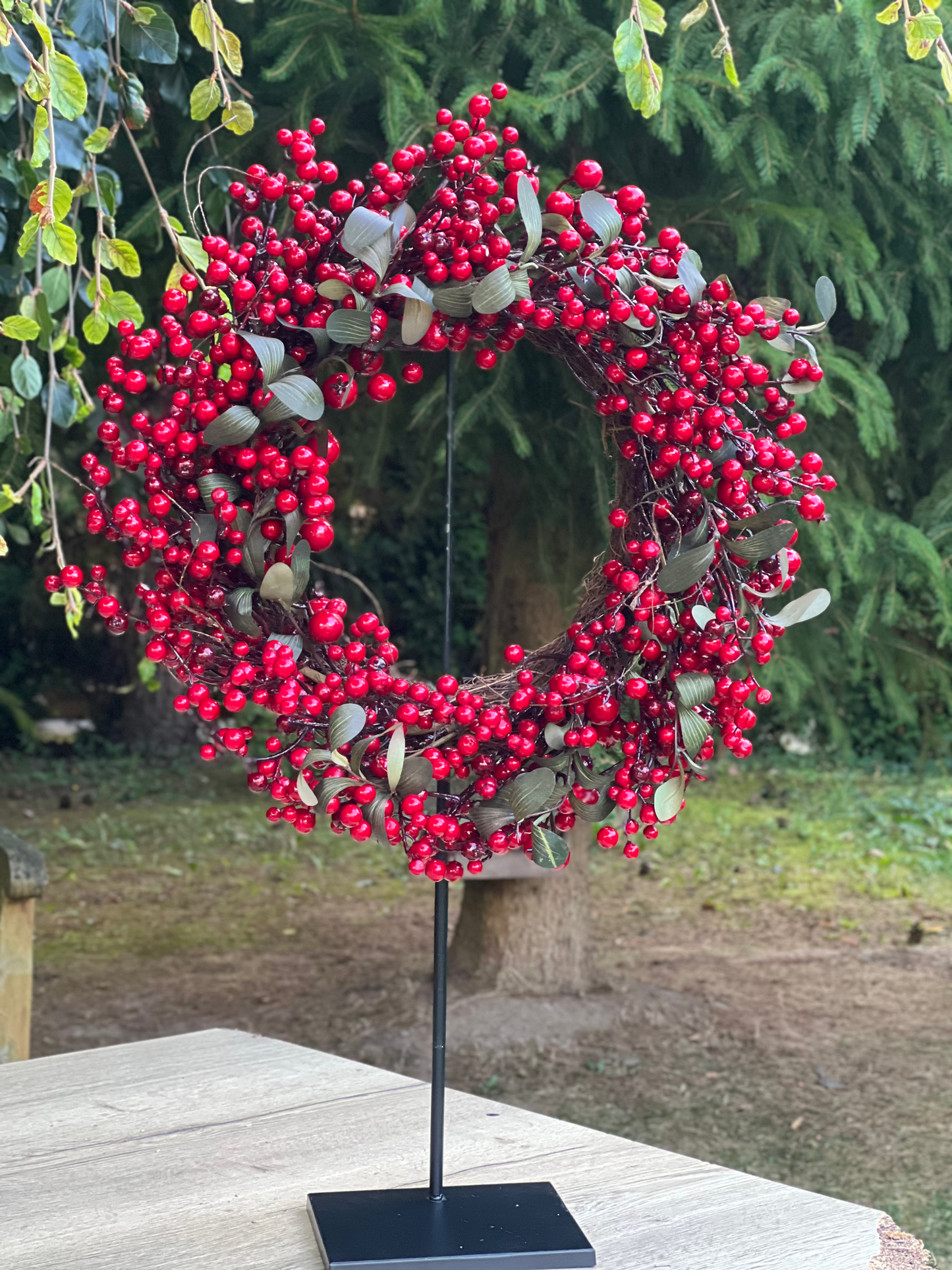 Kranz aus roten Beeren