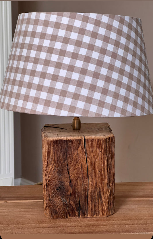 Lampe aus Altholz beige/weiss
