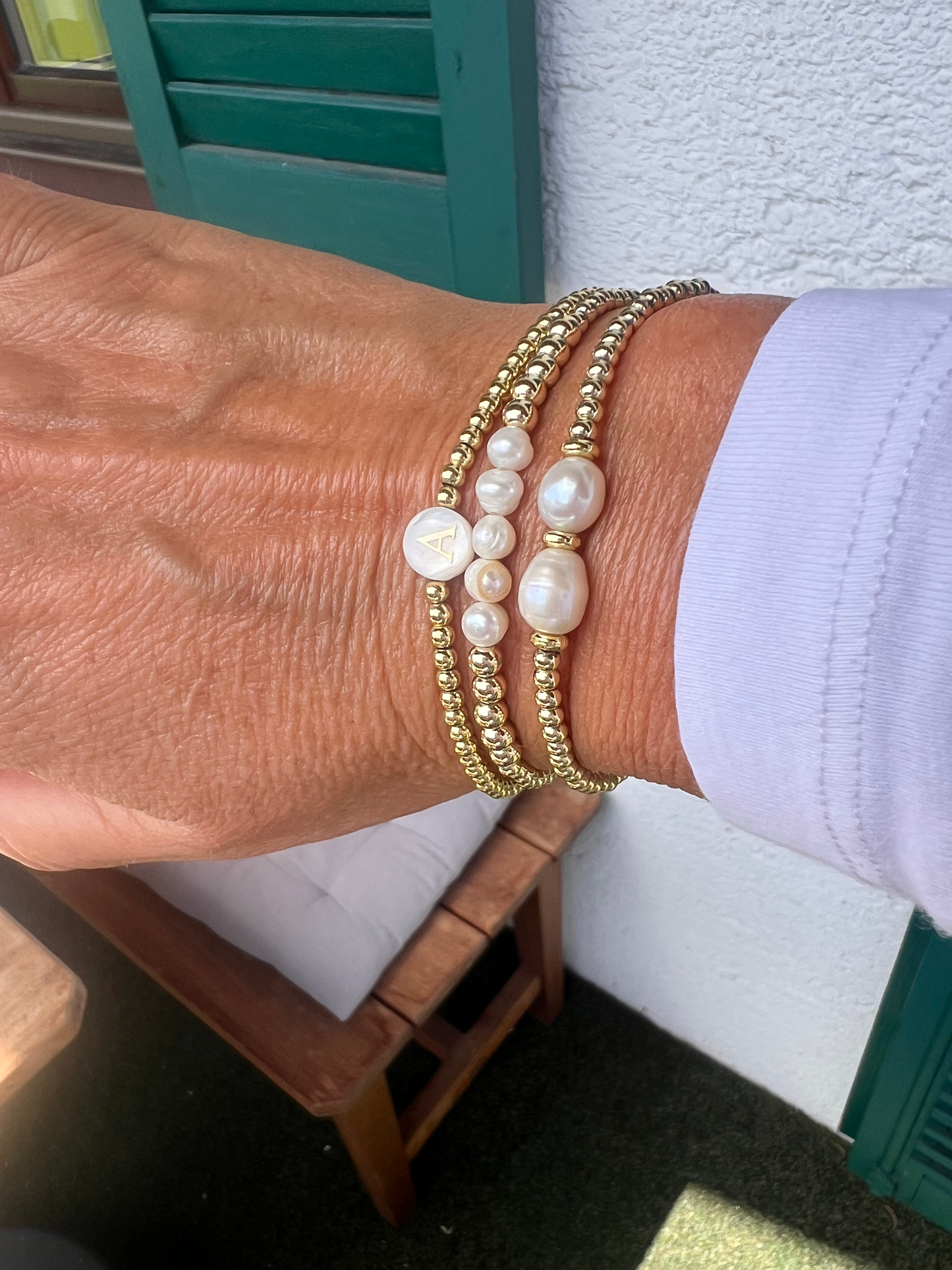 Armband filigran mit goldenen Perlen