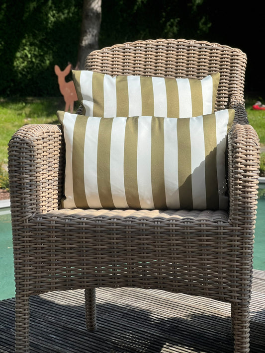 Kissen Outdoor oliv/weiß