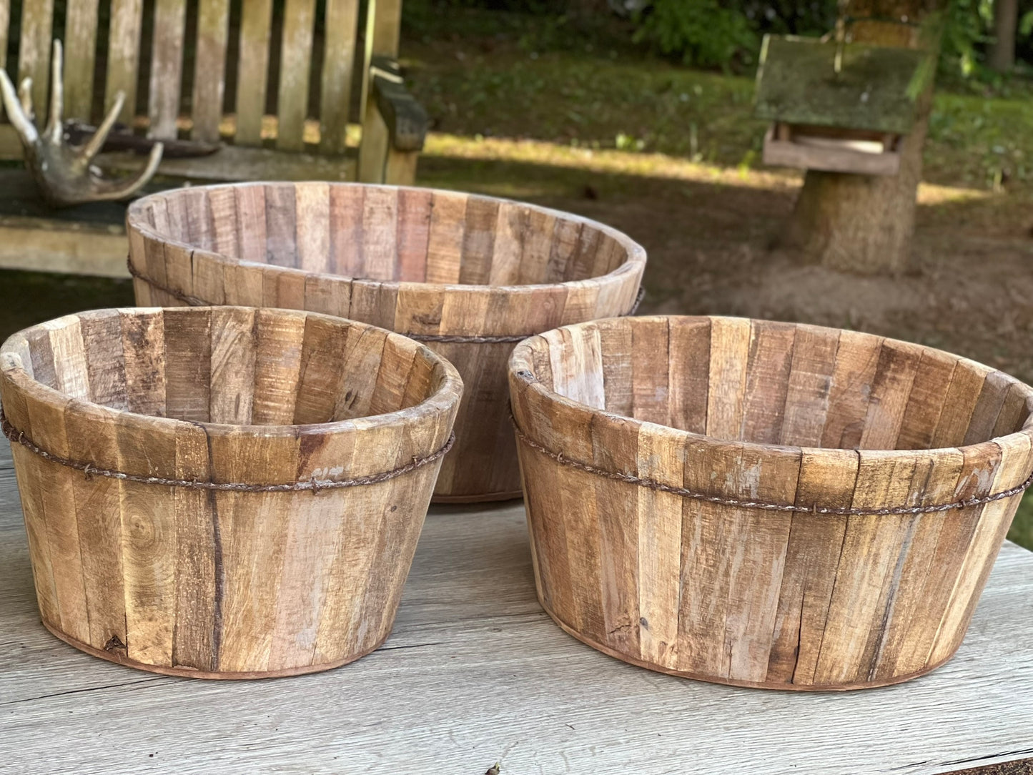 Holzschalen rustikal