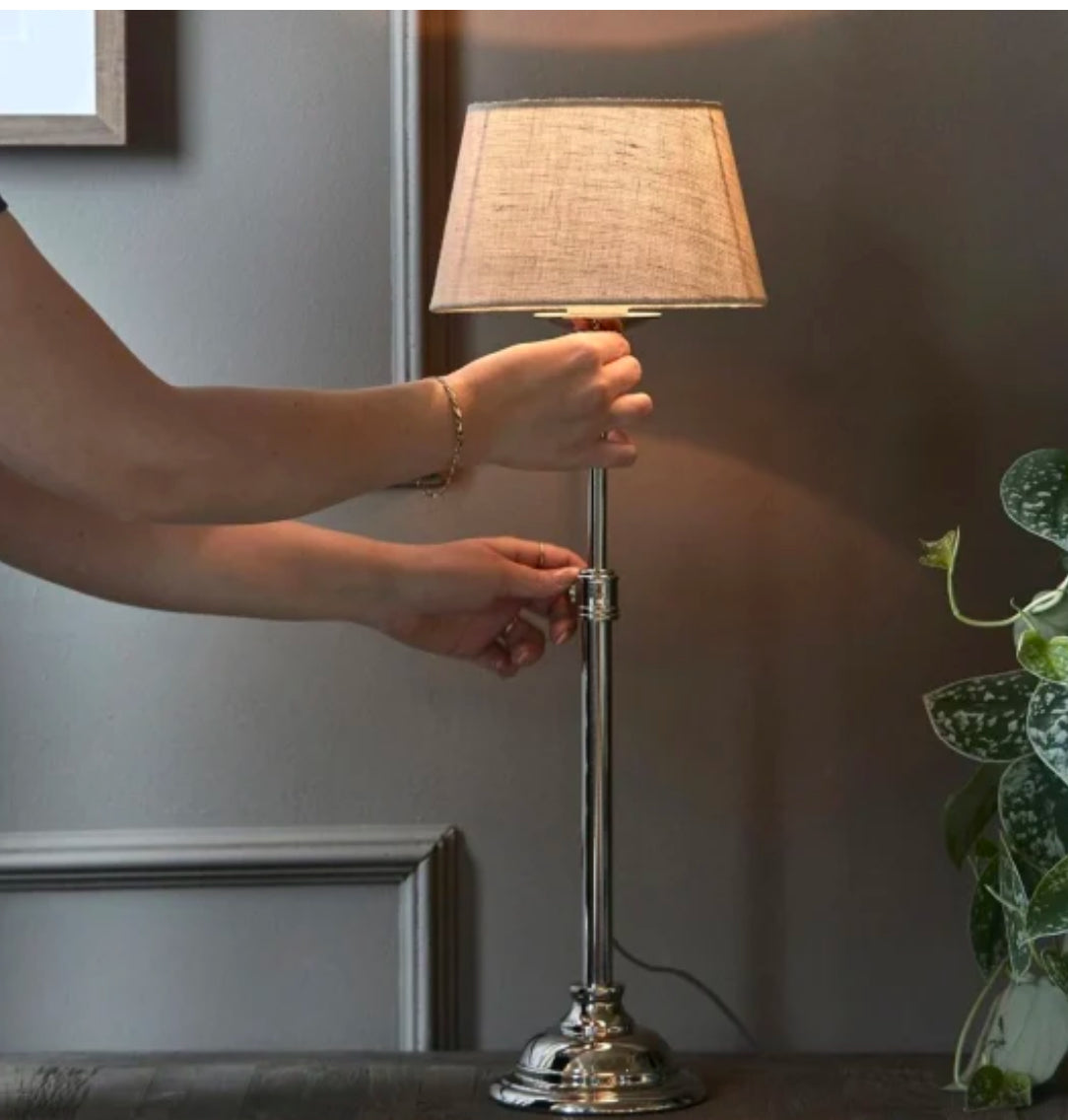 Tischlampe