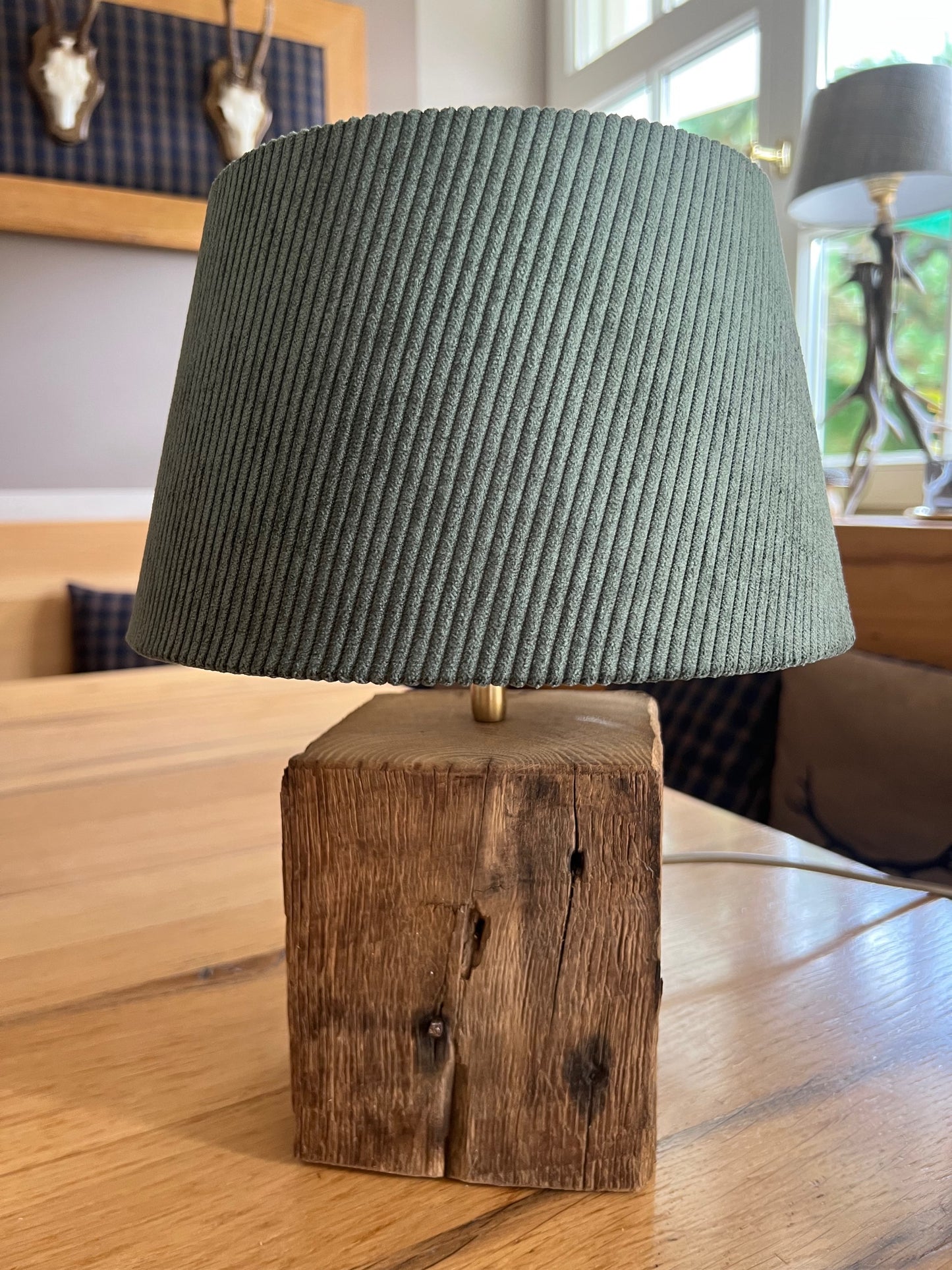 Lampe aus Altholz