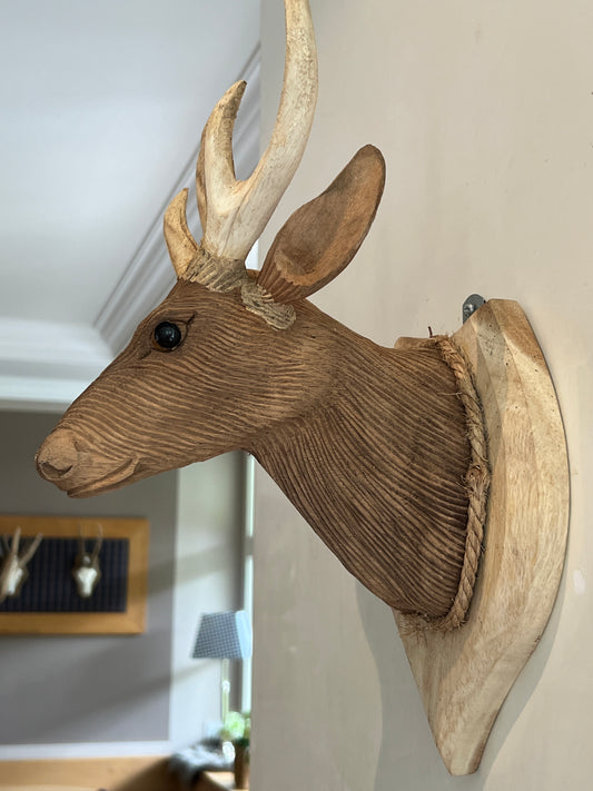 Rehkopf aus Holz