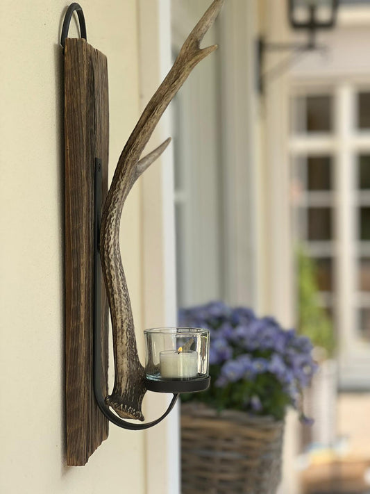 Wandleuchter aus Altholz mit/ohne Geweih