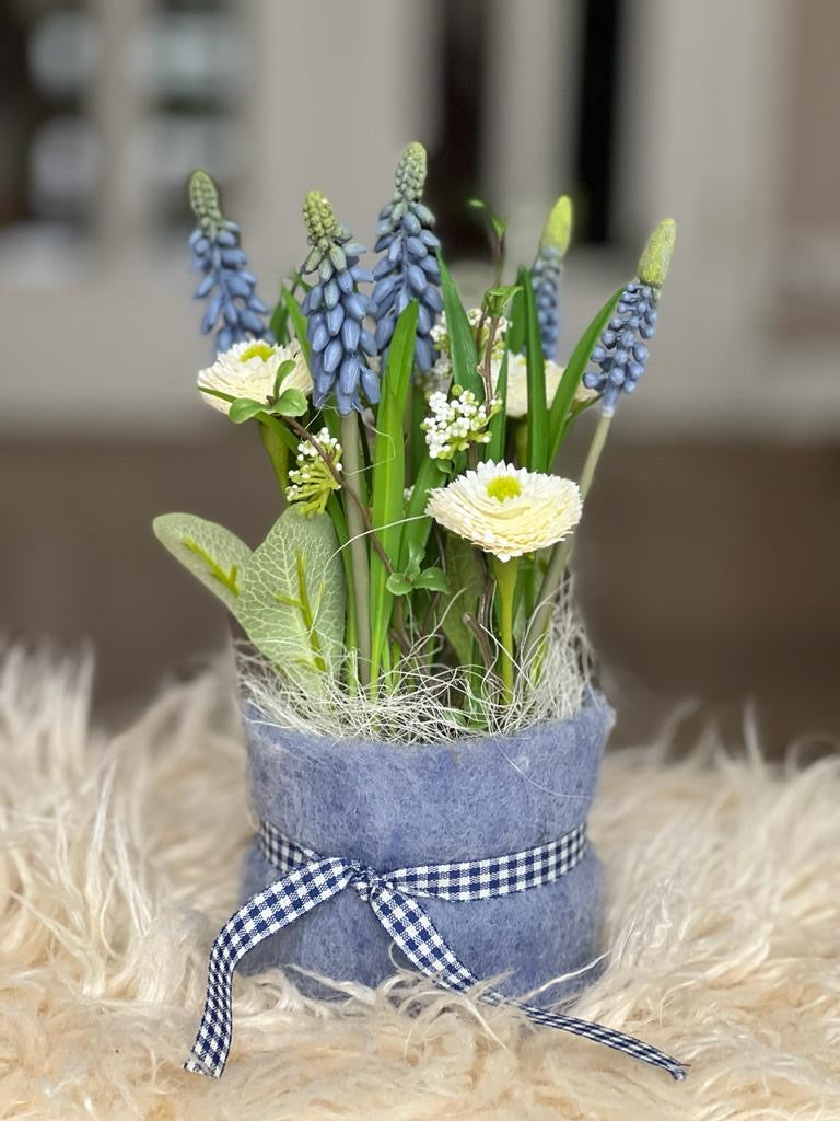 Blumentörtchen mit Filzmanschette