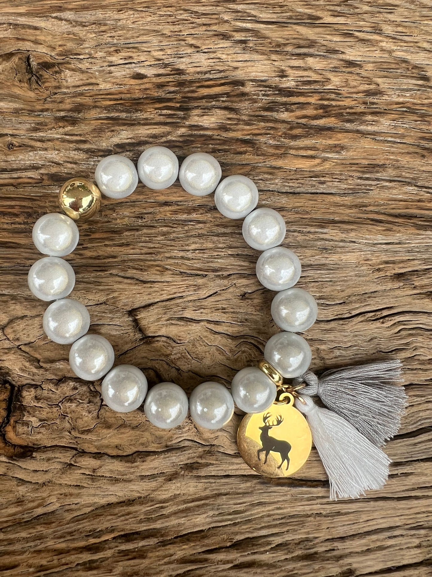 Armbänder mit 3D-Perlen