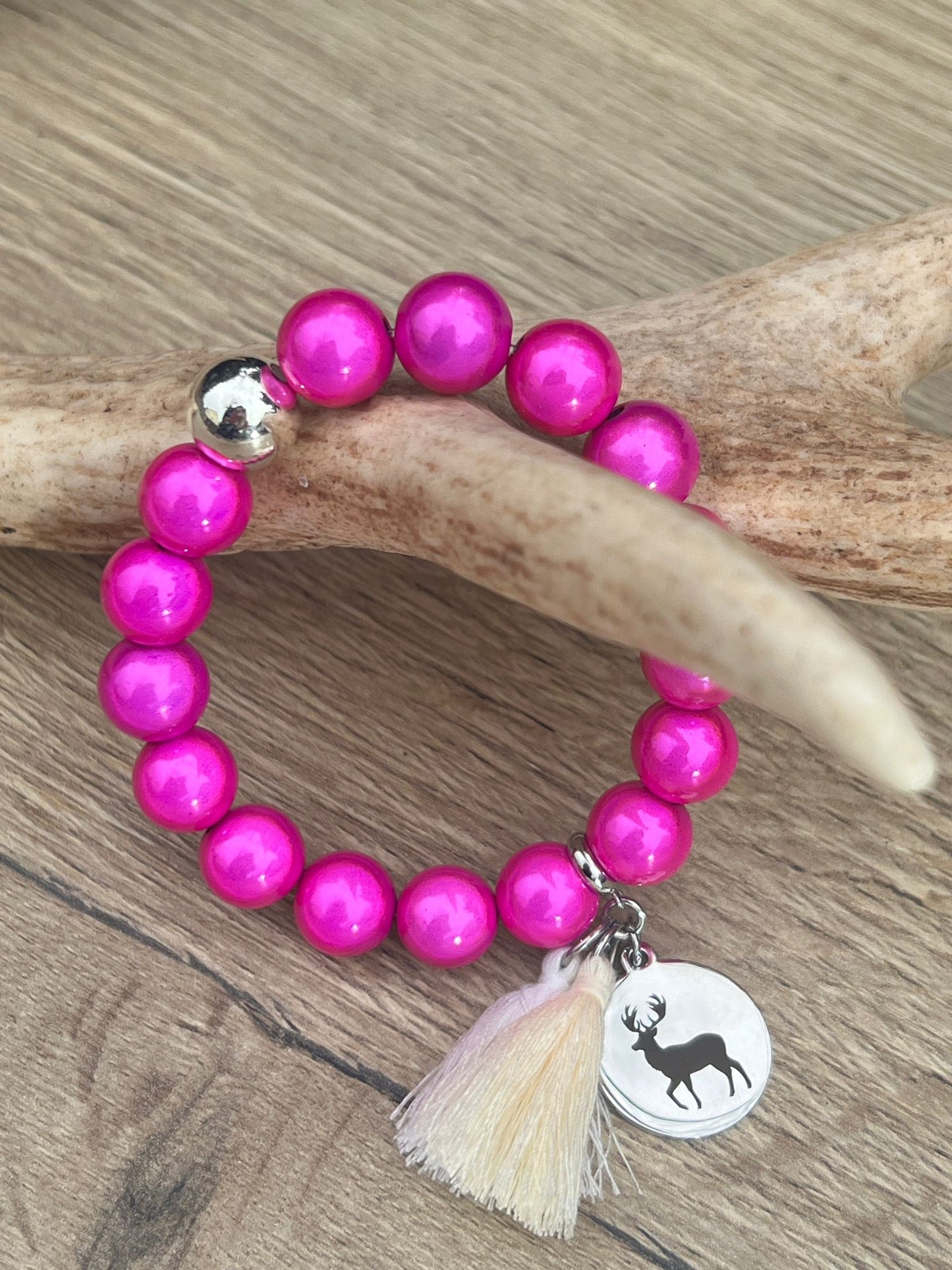Armbänder mit 3D-Perlen